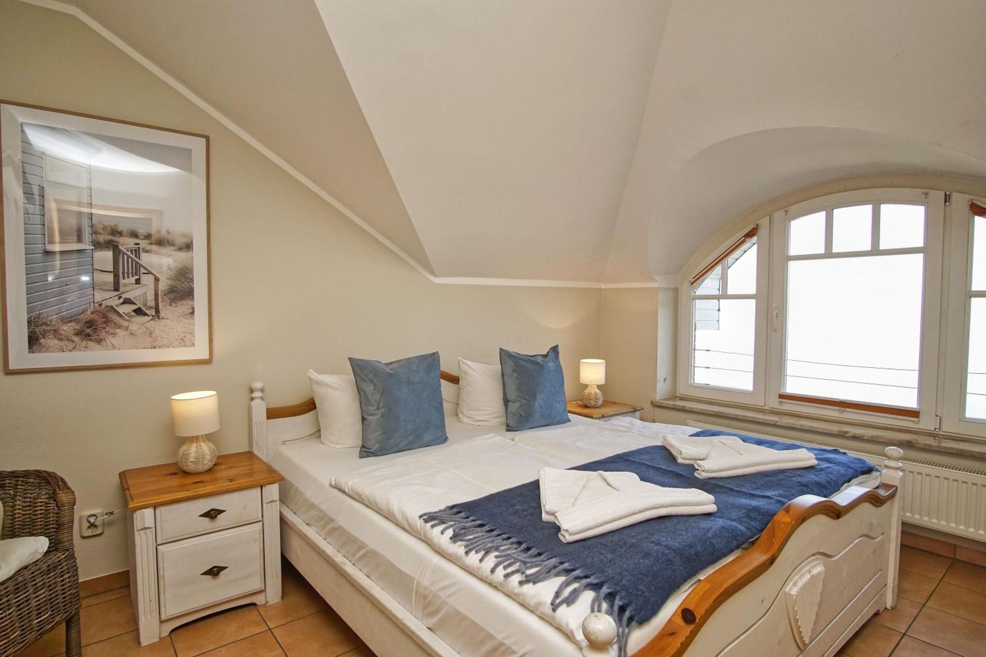 Ferienwohnung Mit Traumhaftem Meerblick - Haus Am Meer Fewo 10 Lohme Exterior photo