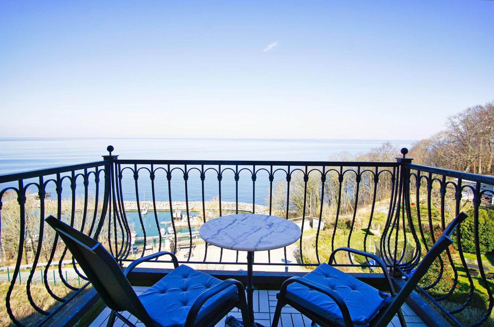 Ferienwohnung Mit Traumhaftem Meerblick - Haus Am Meer Fewo 10 Lohme Exterior photo