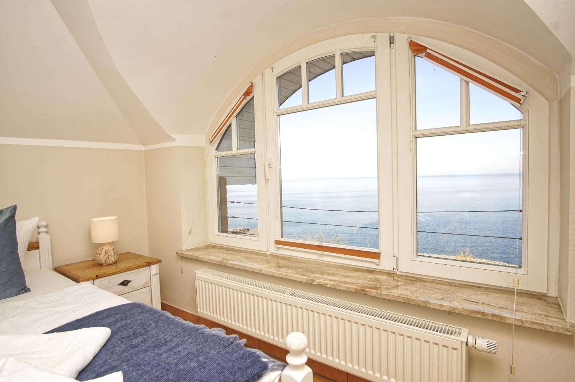 Ferienwohnung Mit Traumhaftem Meerblick - Haus Am Meer Fewo 10 Lohme Exterior photo