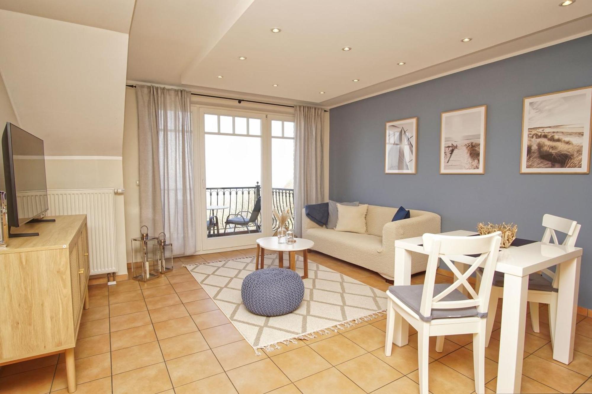 Ferienwohnung Mit Traumhaftem Meerblick - Haus Am Meer Fewo 10 Lohme Exterior photo